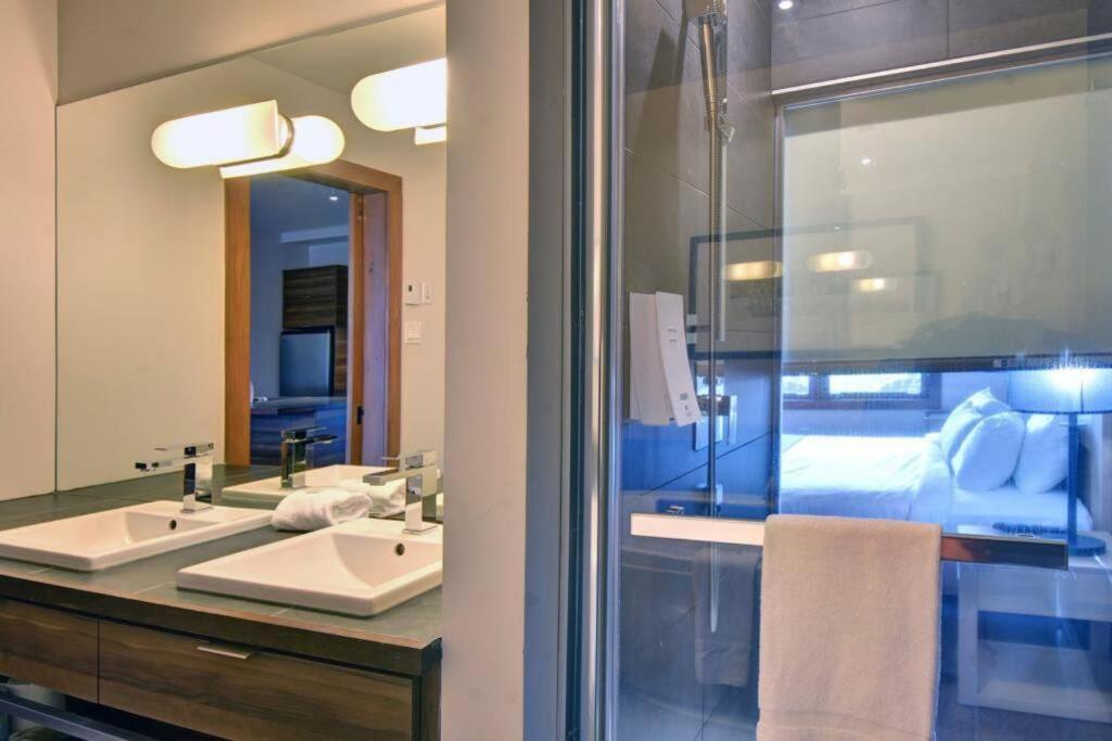 Deluxe Suite-Sur-Lac Superieur - Tremblant Versant Nord エクステリア 写真